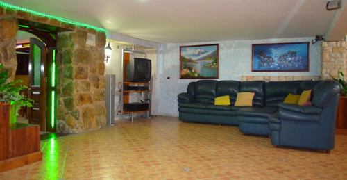 Casa En Venta 2313826 En Alto Prado