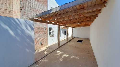 Imagen 13 de 20 de Casa En Venta Tipo Duplex En Tandil Zona Del Lago