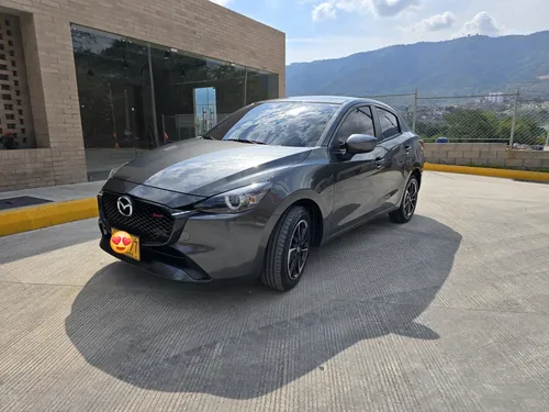 Mazda 2 Sedan 1.5 Grand Touring Lx At