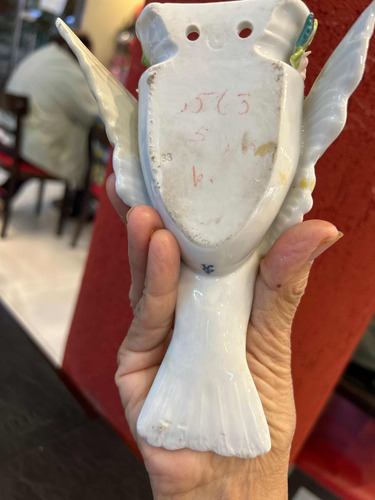 Precioso Par De Aquamaniles En Porcelana Europea Con Sello (Usado)
