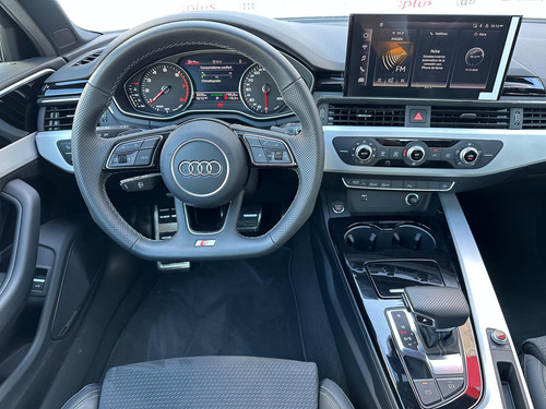Audi A4 2024