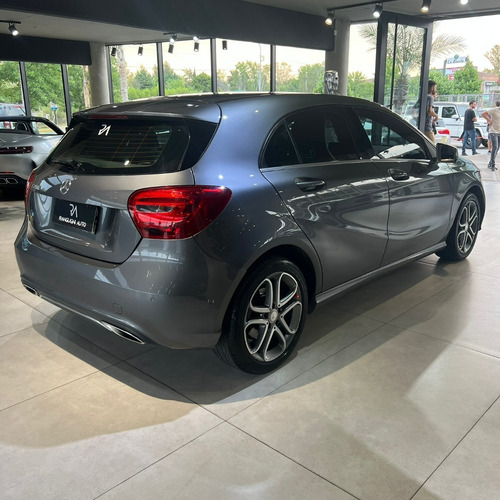 Imagen 7 de 17 de Mercedes-benz Clase A 1.6 A200 Urban 156cv