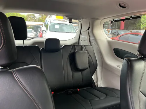 Chrysler Pacifica Limited 2018