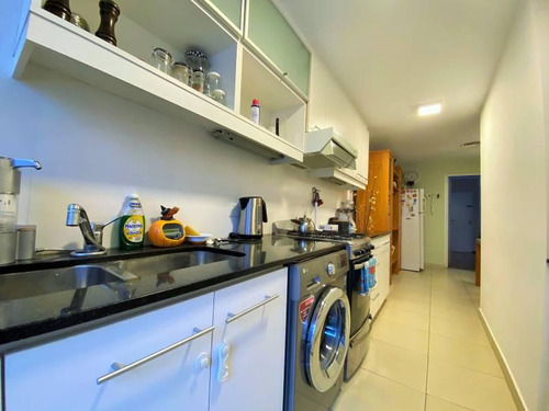 Impecable Y Moderno Departamento De 3 Ambientes Amoblado En Martinez.