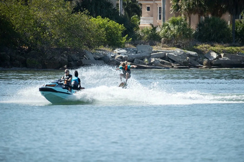 Imagem 8 de 10 de Jet Wake 230 Pro Sound Ano 2022