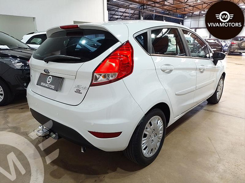 Ford Fiesta 1.6 se Plus Hatch 16v
