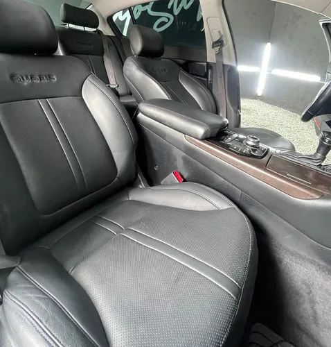 Kia Quoris 3.8 Lx