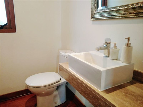 Imagen 5 de 30 de Casa En Venta De 5 Dorm. En Lo Barnechea