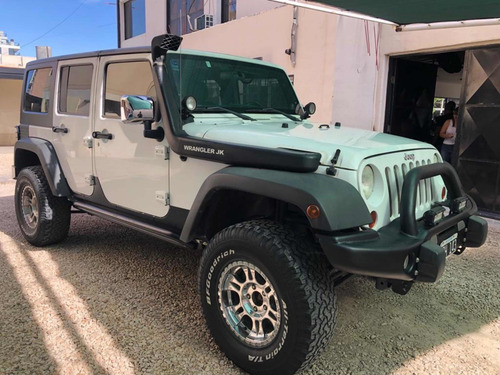 Imagen 2 de 10 de Jeep Wrangler 2011 3.8 Sport Unlimited 199cv Mtx