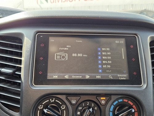 Mitsubishi L200 L200 D/c 2.4 Work Cr 4x2 Wf Doble Airbag Mn