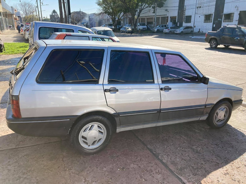 Imagen 7 de 13 de Fiat Duna Weekend Scr 1.6 Con Gnc