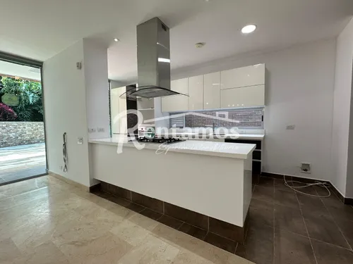 Casa En Arriendo En La Calleja. Cod A775894