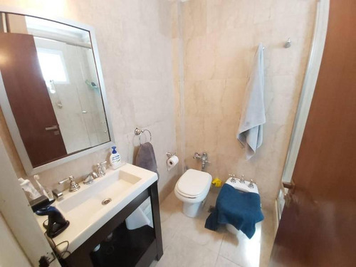 Imagen 24 de 30 de Hermoso Piso De 4 Ambientes Con Cochera Y Balcón Corrido. Muy Luminoso!!
