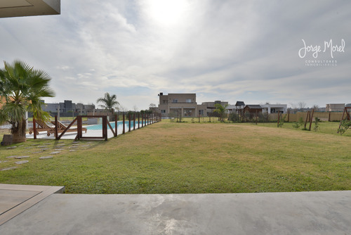 Casa Interno #0-100 - San Sebastian - Area 1 - 829m2 #id 63