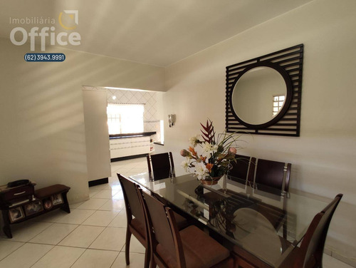 Imagem 20 de 30 de Excelente Casa No Anápolis City De 3 Terrenos - Piscina - Quintal Grande E Gramado - 4 Suítes - 1338 M² - Ca0372