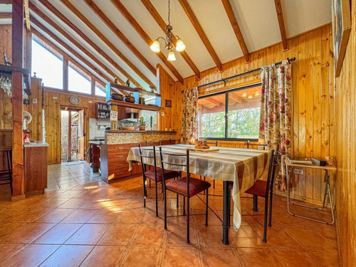 Excelente Casa, Sector Residencial, Embalse Machicura Colbún