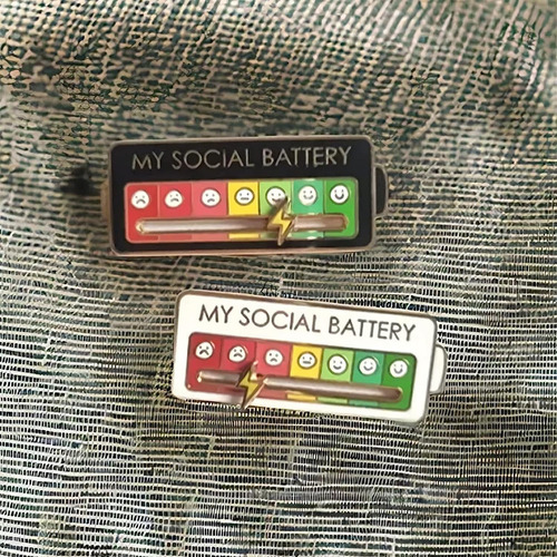 Mi Pin Interactivo De Batería Social (negro+blanco) 2023