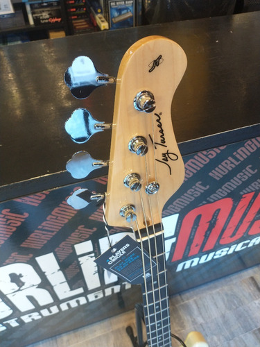 Imagen 4 de 8 de Bajo Electrico Jay Turser Jtb-402 Jazz Bass