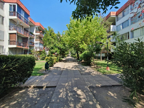 Depto. Las Condes 3 Dorm. + Servicios