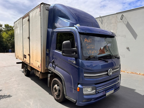 Volks Delivery Express - 4x2 - 2021 - Com Baú Refrigerado