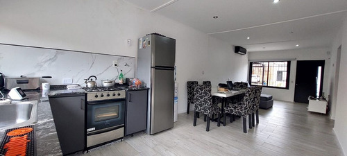 Venta Casa 3 Amb En Morón