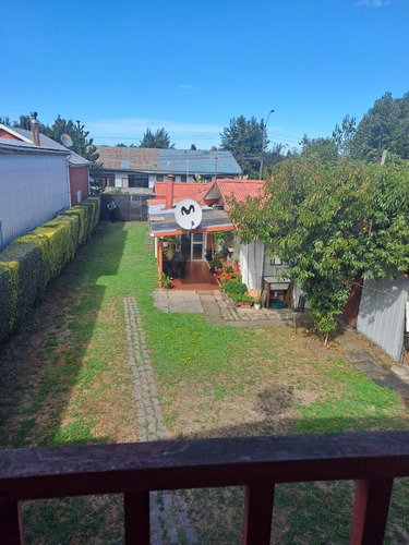 Oportunidad! Amplio Sitio Con 2 Casas, Próximo A Recabarren.
