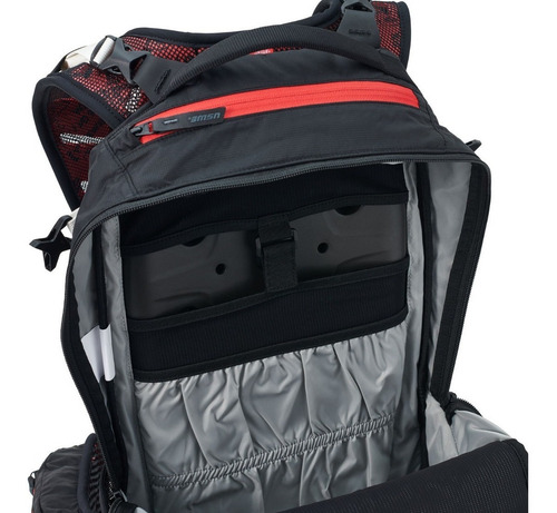 Mochila Mtb/moto Flow 16 Carbon Negro Uswe Original