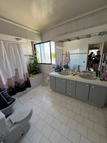 Venta Casa 5d 2b Servicios 2 Pisos Terreno 283/457 Me Ñuñoa