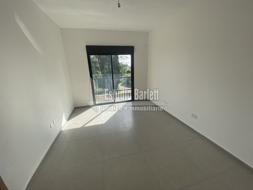 Apartamento En Mansa 3 Dormitorios- Ref: 1419