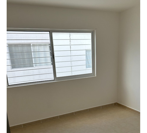 Venta De Casa En Misión Del Parque 2 Recamaras 1.5 Baños