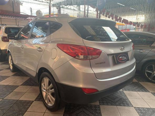 Imagem 5 de 13 de Ix35 Gls 2.0 16v 2wd Flex Aut.