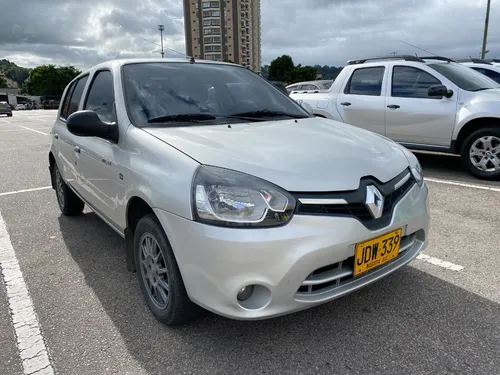 Renault CLIO STYLE 1.2 Night & Day