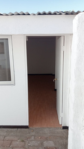 Amplio Chalet A 2 Cuadras Gran Avda.