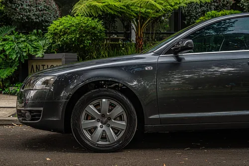 Audi A6 2.8 V6 Multitronic Lujo