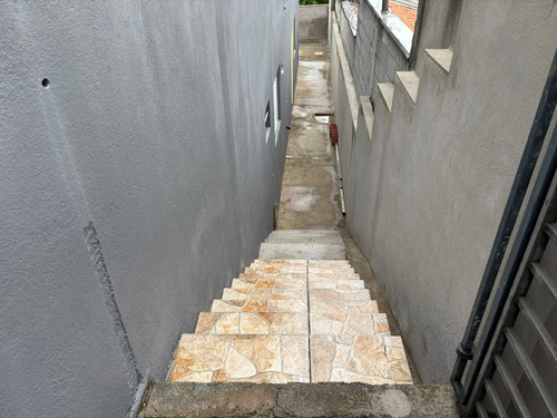 Casa Grande Em Cajamar Com Dois Andares