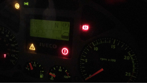 Imagen 4 de 16 de Iveco Stralis 740 S42t Tb + Semirremolque Salto 2017