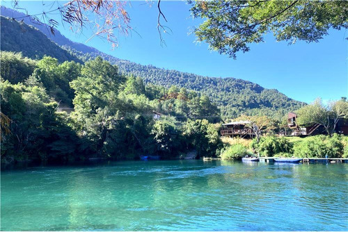 Vendo Complejo De Cabañas , Borde Rio, Caburgua