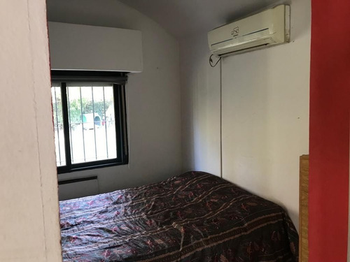 Imagen 10 de 22 de Venta Casa 2 Amb. Parque Y Pileta Parque Leloir, Ituzaingo