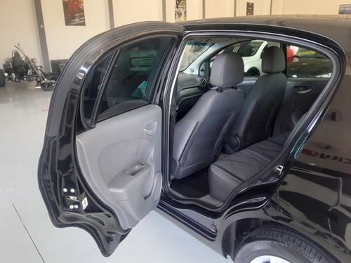 Fiat Palio 1.4 MPI ATTRACTIVE 8V FLEX 4P MANUAL