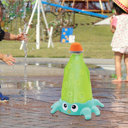 .. Brinquedo De Foguete De Irrigação, Brinquedo Divertido