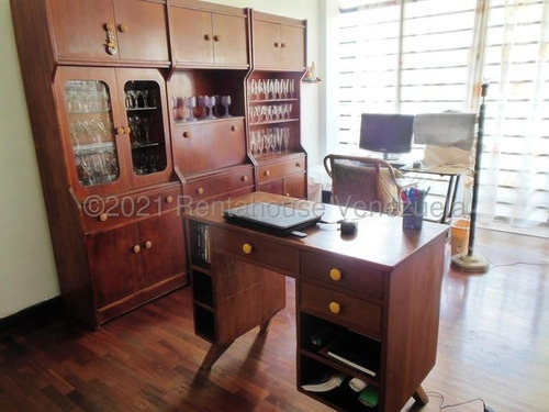 Imagen 22 de 30 de Casa En Venta Urb. El Marques Rent A House Los Samanes 22-10833