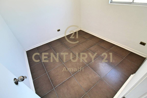 Imagen 15 de 18 de Se Vende Departamento De 3d/1b, En Sindempart