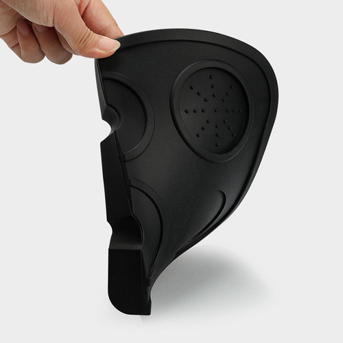 Um Tapete De Silicone Antiderrapante Para Prensar Café