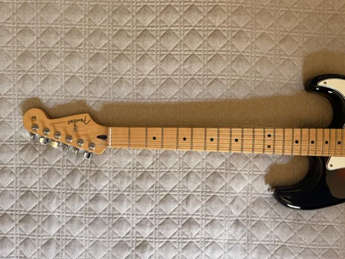 Fender Stratocaster Player Hss Sunburst Mex Nova (selo 70th