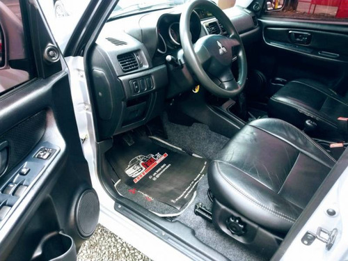 Imagem 9 de 10 de Mitsubishi Pajero Tr4 2.0 16v