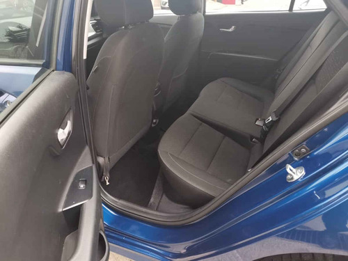 Imagen 12 de 15 de Kia Kia Rio Hb 2018 5p Hb Ex, Tm6, Ve, Qc, F. Niebla, Ra-15