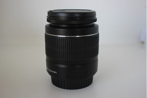 Canon Ef-s 18-55 Mm F/3,5-5,6 Is Ii