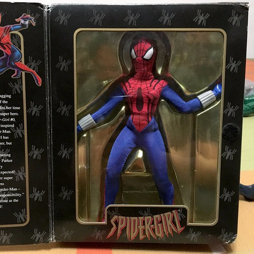 Spider-girl (marvel Famous Cover) Toy Biz