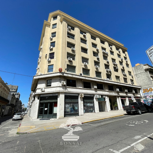 Venta Oficina Ciudad Vieja Montevideo G