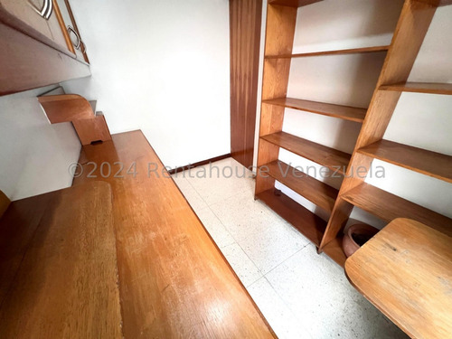 Apartamento En Alquiler, Las Mercedes #25-5812
